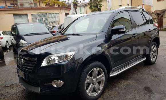 Buy Used Toyota RAV4 Beige Car in Kigali in Rwanda Buy Used Toyota RAV4 Beige Car in Kigali in Rwanda