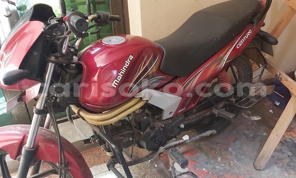 Acheter Occasion Moto Indian Four Rouge à Kigali, Rwanda Acheter Occasion Moto Indian Four Rouge à Kigali, Rwanda