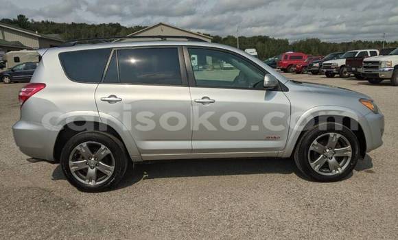 Buy Used Toyota RAV4 Silver Car in Kigali in Rwanda Buy Used Toyota RAV4 Silver Car in Kigali in Rwanda