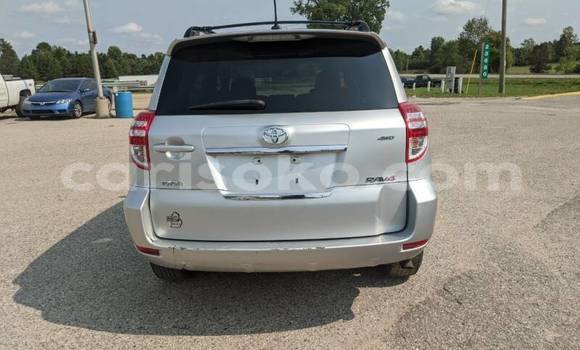 Buy Used Toyota RAV4 Silver Car in Kigali in Rwanda Buy Used Toyota RAV4 Silver Car in Kigali in Rwanda