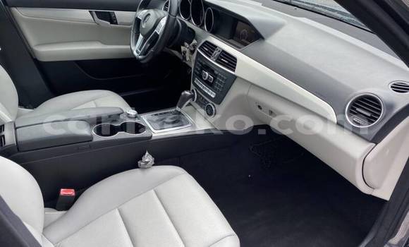 Buy Used Mercedes-Benz KOMPRESSOR Beige Car in Kigali in Rwanda Buy Used Mercedes-Benz KOMPRESSOR Beige Car in Kigali in Rwanda
