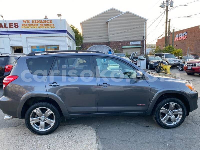 Big with watermark toyota rav4 rwanda kigali 13614