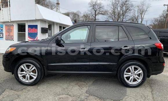 Buy Used Hyundai Santa Fe White Car in Kigali in Rwanda Buy Used Hyundai Santa Fe White Car in Kigali in Rwanda