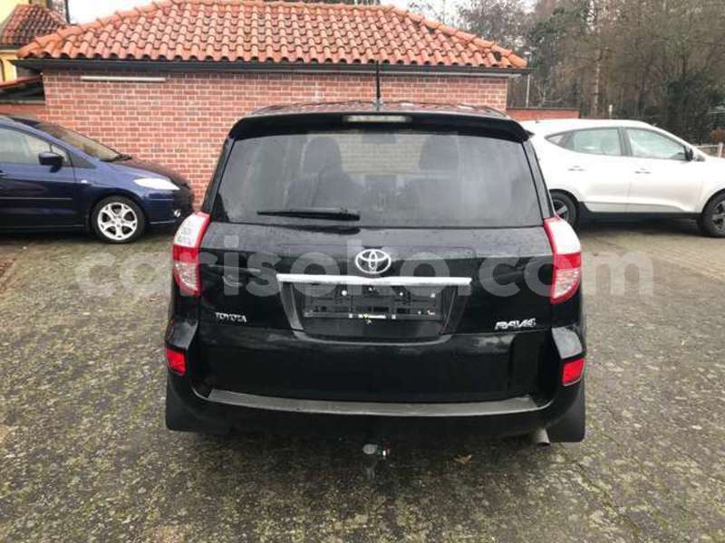 Big with watermark toyota rav4 rwanda kigali 13648