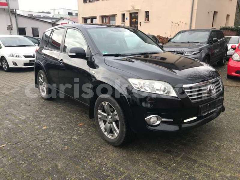 Big with watermark toyota rav4 rwanda kigali 13648