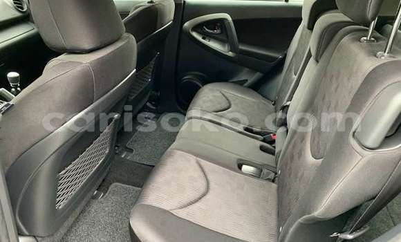 Sayi Na hannu Toyota RAV4 Gris Mota in Kigali a Rwanda Sayi Na hannu Toyota RAV4 Gris Mota in Kigali a Rwanda