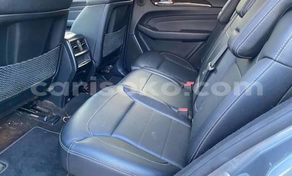 Buy Used Mercedes-Benz ML–Class Beige Car in Kigali in Rwanda Buy Used Mercedes-Benz ML–Class Beige Car in Kigali in Rwanda