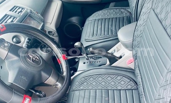 اشتري مستعمل Toyota RAV4 Gris سيارة في Kigali في Rwanda اشتري مستعمل Toyota RAV4 Gris سيارة في Kigali في Rwanda