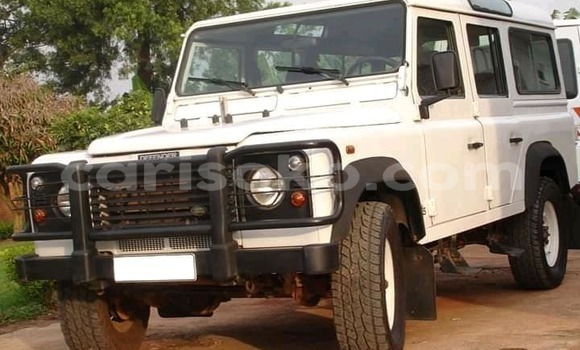 Acheter Occasion Voiture Land Rover Defender Blanc à Kigali, Rwanda