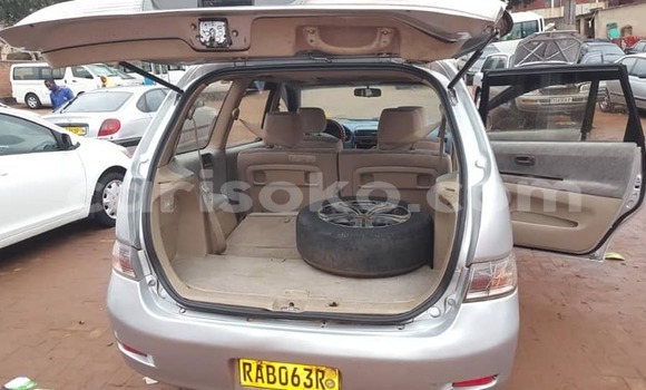 اشتري مستعمل Toyota Gaia Gris سيارة في Kigali في Rwanda اشتري مستعمل Toyota Gaia Gris سيارة في Kigali في Rwanda