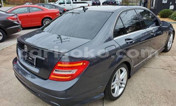 Buy Used Mercedes-Benz KOMPRESSOR Beige Car in Kigali in Rwanda Buy Used Mercedes-Benz KOMPRESSOR Beige Car in Kigali in Rwanda