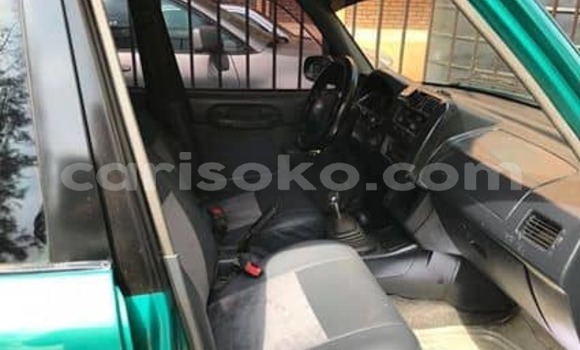 Acheter Occasion Voiture Toyota RAV4 Vert à Kigali, Rwanda Acheter Occasion Voiture Toyota RAV4 Vert à Kigali, Rwanda