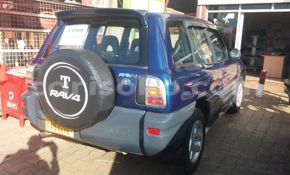 Sayi Na hannu Toyota 4Runner Bleu Mota in Kigali a Rwanda Sayi Na hannu Toyota 4Runner Bleu Mota in Kigali a Rwanda