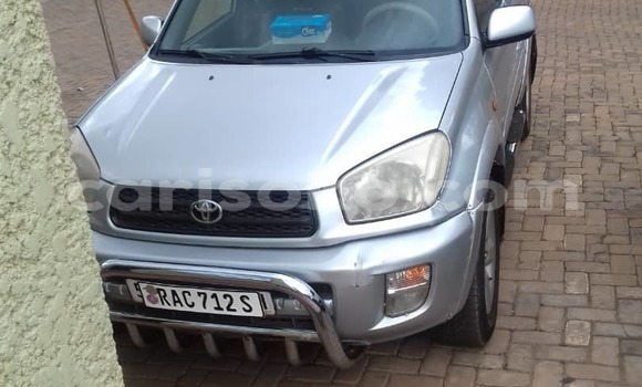 Acheter Occasion Voiture Toyota RAV4 Gris à Kigali, Rwanda Acheter Occasion Voiture Toyota RAV4 Gris à Kigali, Rwanda