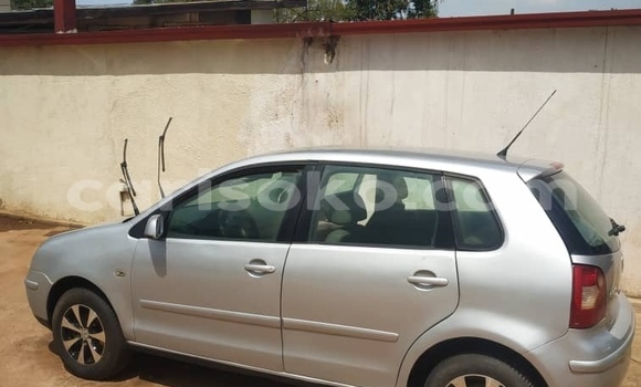 Acheter Occasion Voiture Volkswagen Polo Gris à Kigali, Rwanda Acheter Occasion Voiture Volkswagen Polo Gris à Kigali, Rwanda