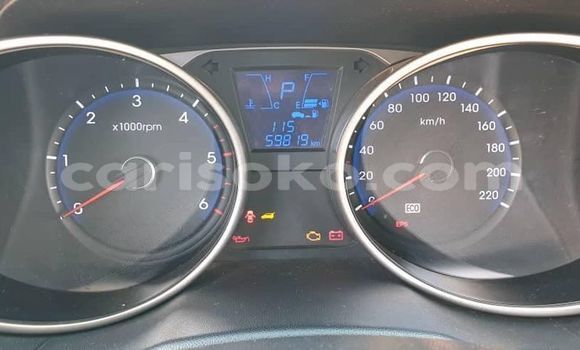 Acheter Occasion Voiture Hyundai Tucson Noir à Kigali, Rwanda Acheter Occasion Voiture Hyundai Tucson Noir à Kigali, Rwanda