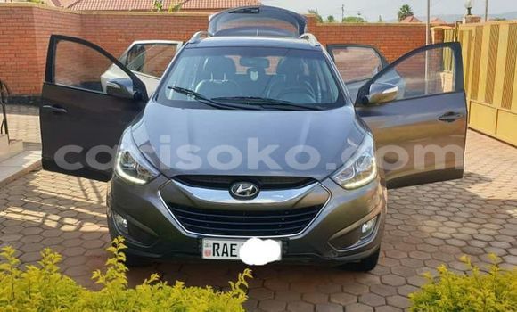 Acheter Occasion Voiture Hyundai Tucson Noir à Kigali, Rwanda Acheter Occasion Voiture Hyundai Tucson Noir à Kigali, Rwanda