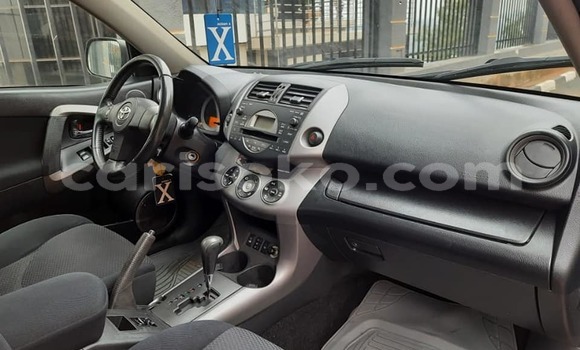 Buy Used Toyota RAV4 Black Car in Bokwango in Rwanda Buy Used Toyota RAV4 Black Car in Bokwango in Rwanda
