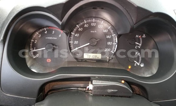 Acheter Occasion Voiture Toyota RAV4 Gris à Bokwango, Rwanda Acheter Occasion Voiture Toyota RAV4 Gris à Bokwango, Rwanda