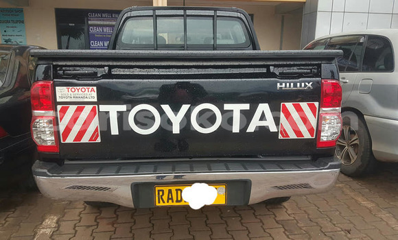 Sayi Na hannu Toyota Hilux Noir Mota in Bokwango a Rwanda Sayi Na hannu Toyota Hilux Noir Mota in Bokwango a Rwanda