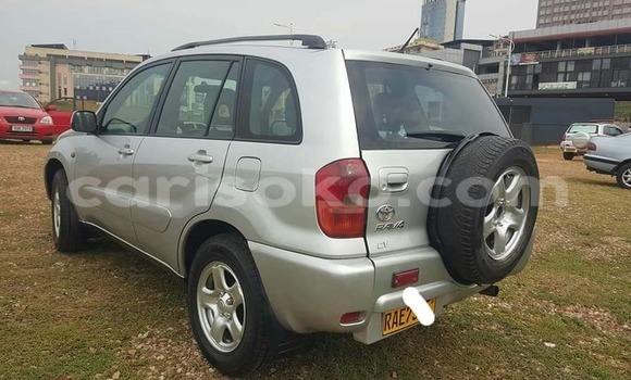 Acheter Occasion Voiture Toyota RAV4 Gris à Bokwango, Rwanda Acheter Occasion Voiture Toyota RAV4 Gris à Bokwango, Rwanda