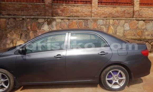 Acheter Occasion Voiture Toyota Corolla Noir à Bokwango, Rwanda Acheter Occasion Voiture Toyota Corolla Noir à Bokwango, Rwanda