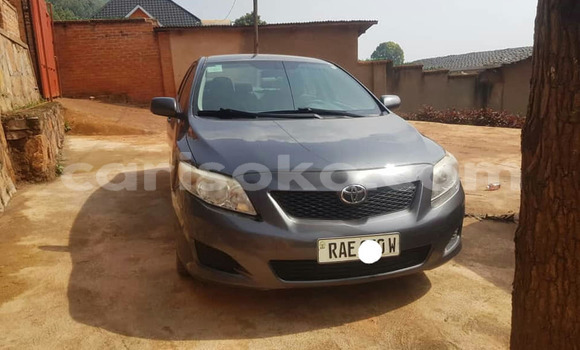 Acheter Occasion Voiture Toyota Corolla Noir à Bokwango, Rwanda Acheter Occasion Voiture Toyota Corolla Noir à Bokwango, Rwanda