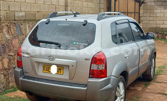 Sayi Na hannu Hyundai Tucson Gris Mota in Bokwango a Rwanda Sayi Na hannu Hyundai Tucson Gris Mota in Bokwango a Rwanda