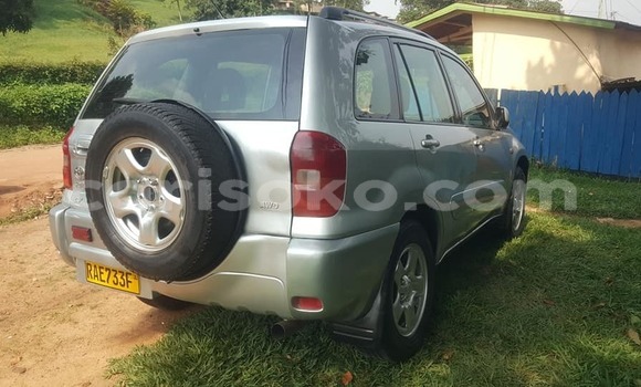 Acheter Occasion Voiture Toyota RAV4 Gris à Bokwango, Rwanda Acheter Occasion Voiture Toyota RAV4 Gris à Bokwango, Rwanda