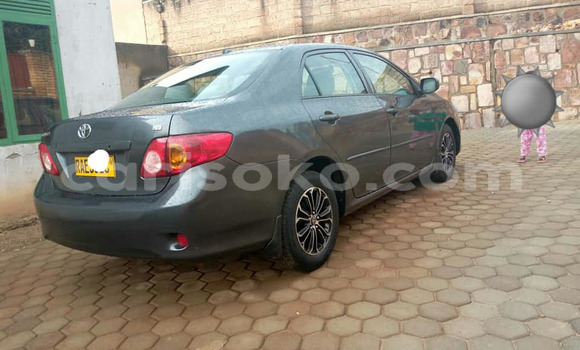 Sayi Na hannu Toyota Corolla Noir Mota in Bokwango a Rwanda Sayi Na hannu Toyota Corolla Noir Mota in Bokwango a Rwanda