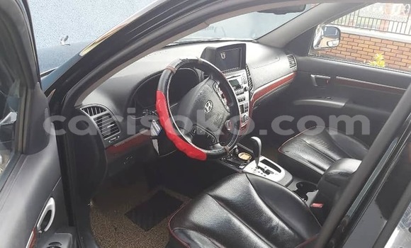 Buy Used Hyundai Santa Fe Black Car in Bokwango in Rwanda Buy Used Hyundai Santa Fe Black Car in Bokwango in Rwanda