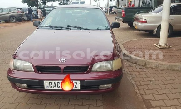 Sayi Na hannu Toyota Carina E Rouge Mota in Bokwango a Rwanda Sayi Na hannu Toyota Carina E Rouge Mota in Bokwango a Rwanda