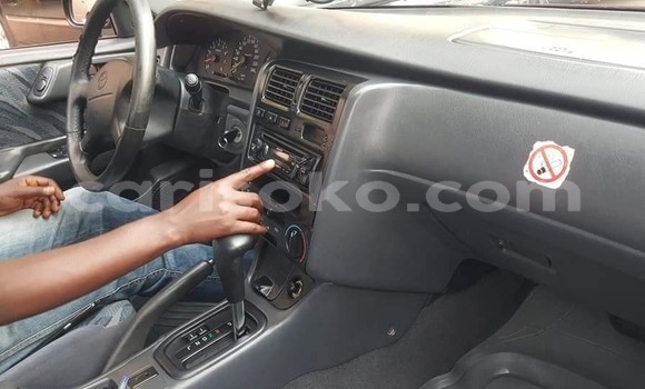 Sayi Na hannu Toyota Carina E Rouge Mota in Bokwango a Rwanda Sayi Na hannu Toyota Carina E Rouge Mota in Bokwango a Rwanda