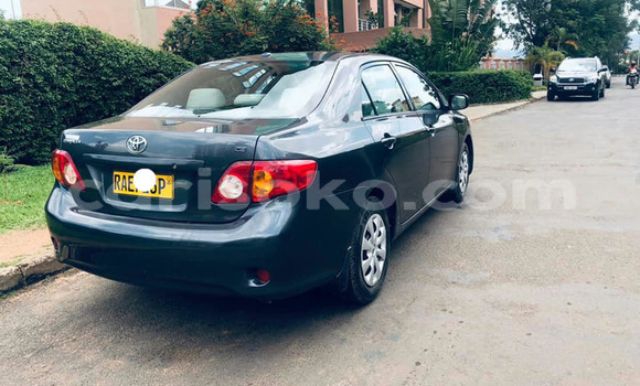 Sayi Na hannu Toyota Corolla Noir Mota in Bokwango a Rwanda Sayi Na hannu Toyota Corolla Noir Mota in Bokwango a Rwanda