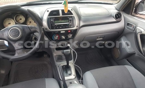 Acheter Occasion Voiture Toyota RAV4 Gris à Bokwango, Rwanda Acheter Occasion Voiture Toyota RAV4 Gris à Bokwango, Rwanda