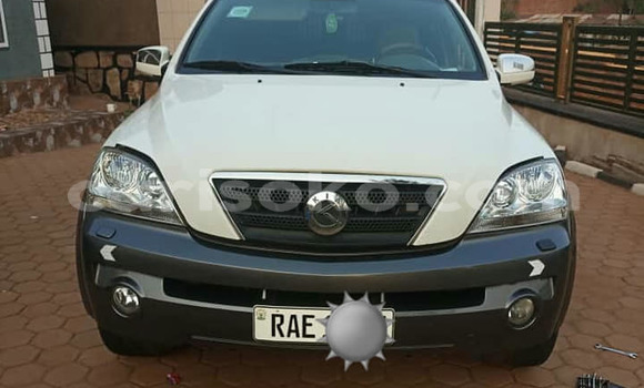 Sayi Na hannu Kia Sorento Blanc Mota in Bokwango a Rwanda Sayi Na hannu Kia Sorento Blanc Mota in Bokwango a Rwanda