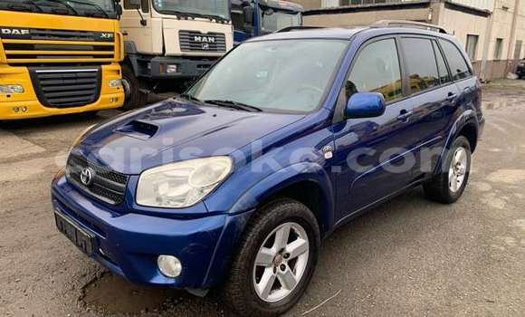 Sayi Na hannu Toyota RAV4 Bleu Mota in Kigali a Rwanda Sayi Na hannu Toyota RAV4 Bleu Mota in Kigali a Rwanda