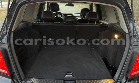 Sayi Na hannu Mercedes-Benz GLK–Class Noir Mota in Kigali a Rwanda Sayi Na hannu Mercedes-Benz GLK–Class Noir Mota in Kigali a Rwanda