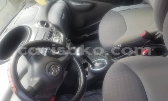 Acheter Occasion Voiture Toyota Vitz Rouge à Kigali, Rwanda Acheter Occasion Voiture Toyota Vitz Rouge à Kigali, Rwanda