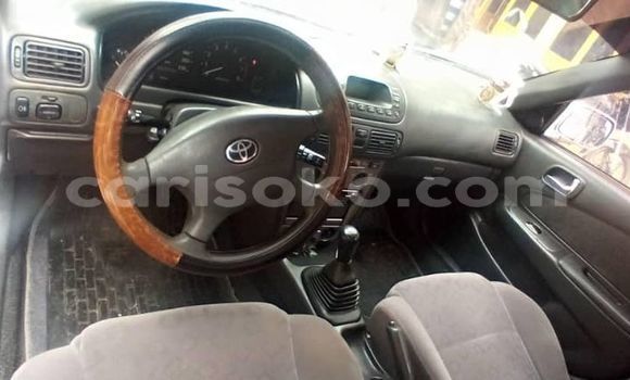 Acheter Occasion Voiture Toyota Corolla Gris à Kigali, Rwanda Acheter Occasion Voiture Toyota Corolla Gris à Kigali, Rwanda