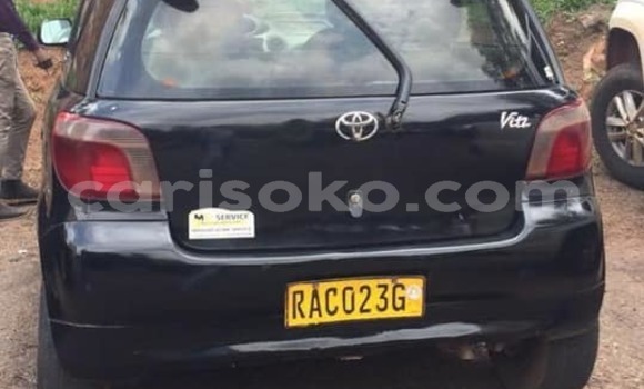Acheter Occasion Voiture Toyota Vitz Noir à Kigali, Rwanda Acheter Occasion Voiture Toyota Vitz Noir à Kigali, Rwanda