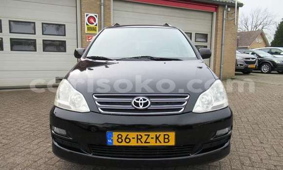 Buy Used Toyota Avensis Verso Beige Car in Kigali in Rwanda Buy Used Toyota Avensis Verso Beige Car in Kigali in Rwanda