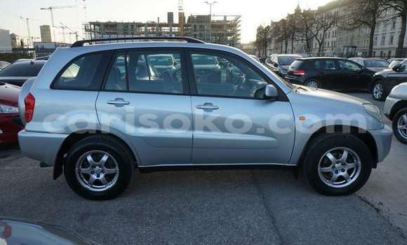 Buy Used Toyota RAV4 Silver Car in Kigali in Rwanda Buy Used Toyota RAV4 Silver Car in Kigali in Rwanda