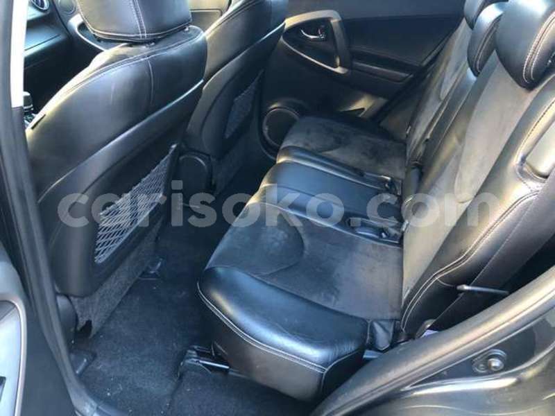 Big with watermark toyota rav4 rwanda kigali 13797