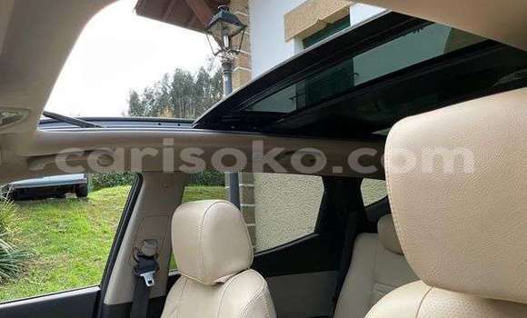 Buy Used Hyundai Santa Fe Beige Car in Kigali in Rwanda Buy Used Hyundai Santa Fe Beige Car in Kigali in Rwanda