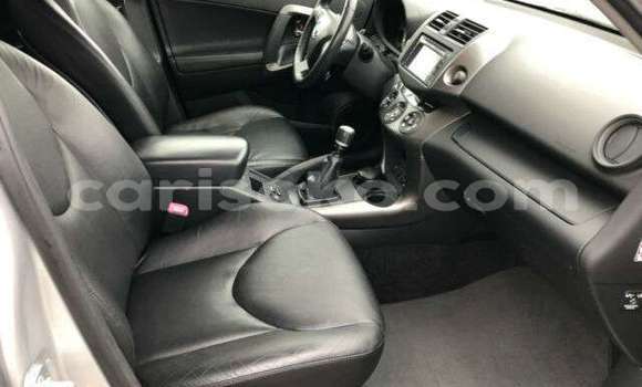 Buy Used Toyota RAV4 Silver Car in Kigali in Rwanda Buy Used Toyota RAV4 Silver Car in Kigali in Rwanda