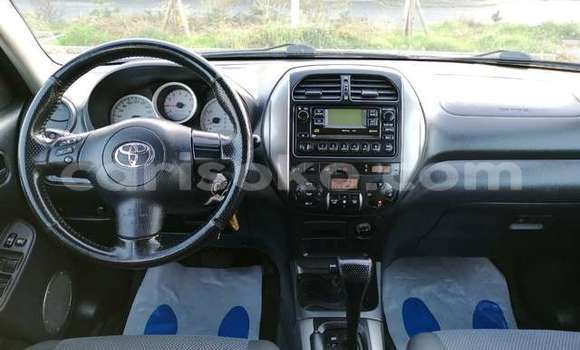Sayi Na hannu Toyota RAV4 Bleu Mota in Kigali a Rwanda Sayi Na hannu Toyota RAV4 Bleu Mota in Kigali a Rwanda