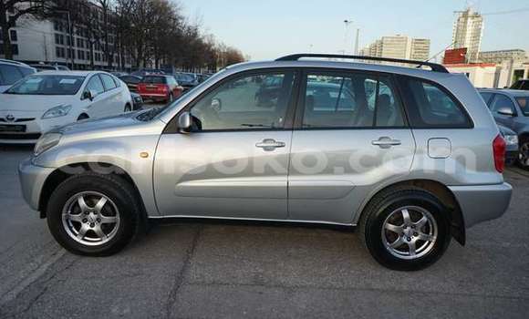 Buy Used Toyota RAV4 Silver Car in Kigali in Rwanda Buy Used Toyota RAV4 Silver Car in Kigali in Rwanda