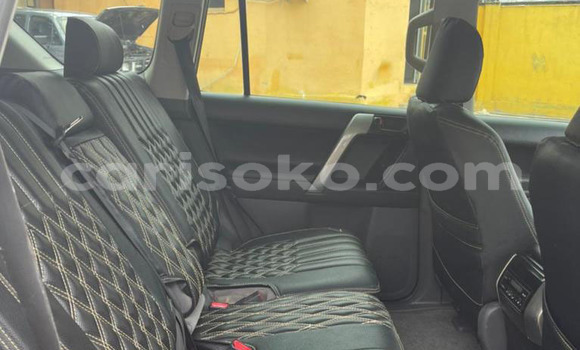 Acheter Import Voiture Toyota Land Cruiser Prado Autre à Kigali, Rwanda Acheter Import Voiture Toyota Land Cruiser Prado Autre à Kigali, Rwanda