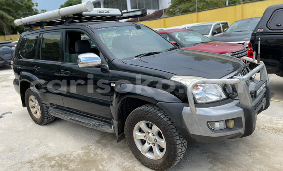 Acheter Import Voiture Toyota Land Cruiser Prado Noir à Kigali, Rwanda Acheter Import Voiture Toyota Land Cruiser Prado Noir à Kigali, Rwanda